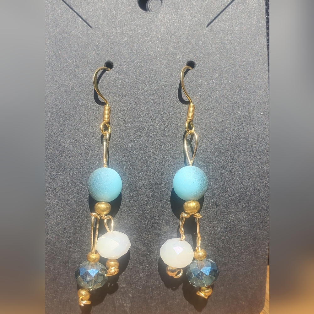 Gold drop artisan wire earrings